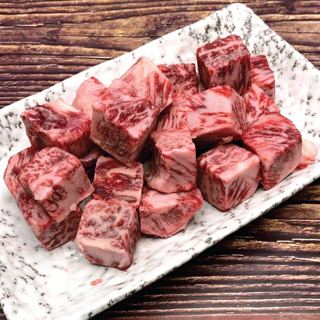 Japanese Wagyu A4 Cube (Saikoro Steak サイコロステーキ) เนื้อวากิวญี่ปุ่น  A4 ตัดเต๋า ซาอิโคโระ สเต็ค 250g/pack - The Foodworks 