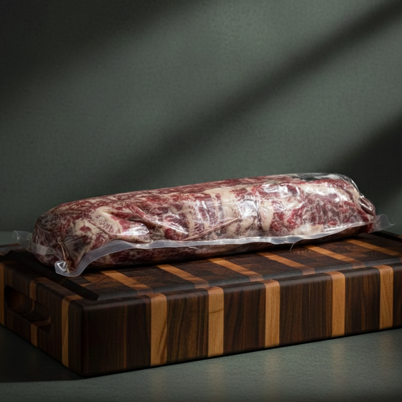 Yugo Wagyu Beef Tenderloin MB 6/7 Full Block เนื้อวากิวออสเตรเลีย เทอเดอลอยน์ MB6/7 ยกก้อน