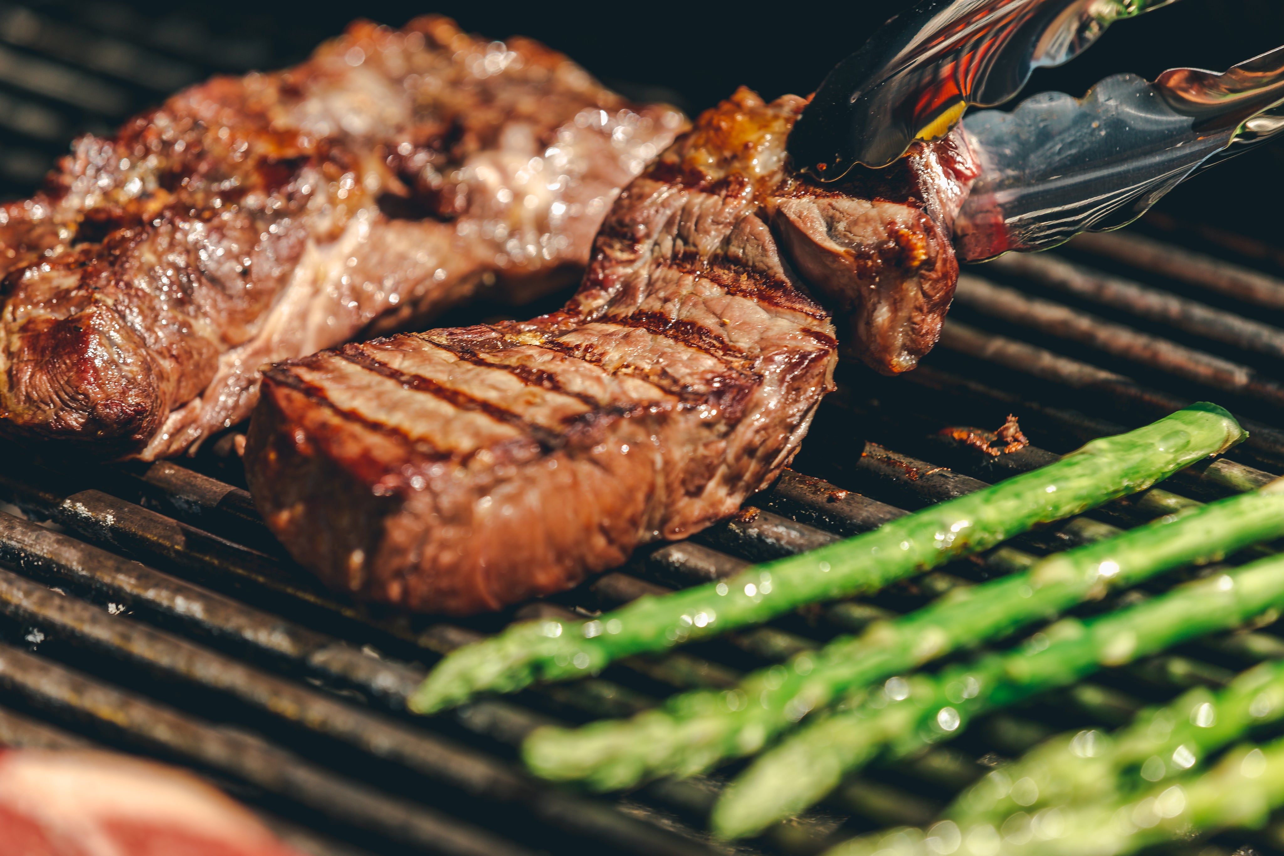 Kagoshima Wagyu A5 Striploin-End Steak (Portion Cut) เนื้อคาโกชิมาวากิว สตริปลอยน์ A5 ส่วนท้าย สเต็ค