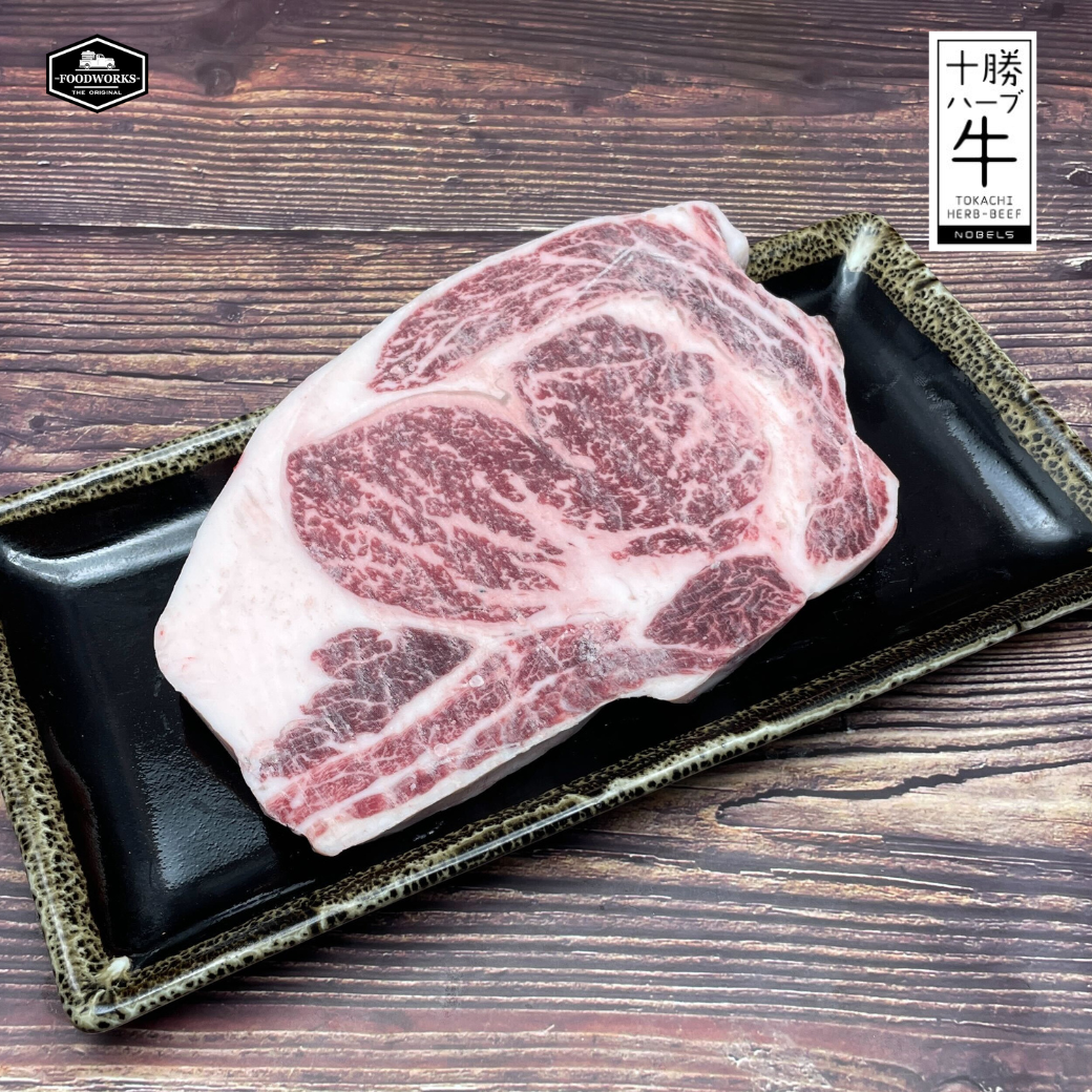 Hokkaido Tokachi Nobels Ribeye Steak เนื้อฮอกไกโด โทคาชิ โนเบลส์ เฮิร์บ ริปอาย สเต็ค - The Foodworks 