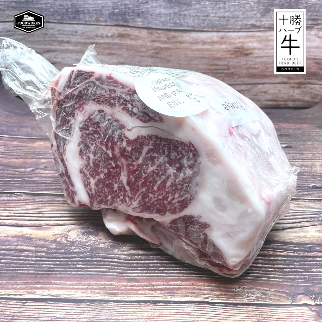 Hokkaido Tokachi Nobels Ribeye Full Block เนื้อฮอกไกโด โทคาชิ โนเบลส์ เฮิร์บ ริปอาย ยกก้อน - The Foodworks 