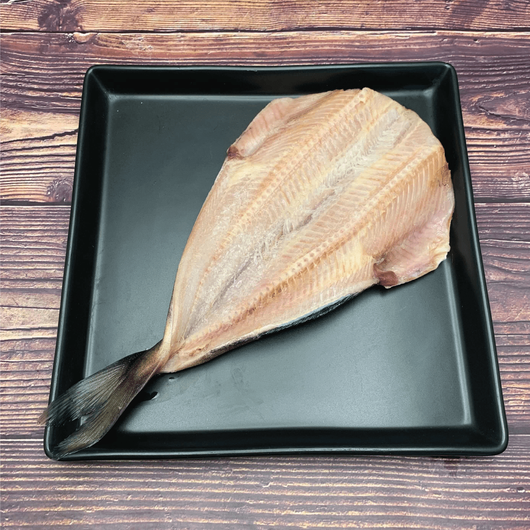 Frozen Dried Shima Hokke ปลาชิมะฮอกเกะแช่แข็ง 300-350g/pc - The Foodworks 