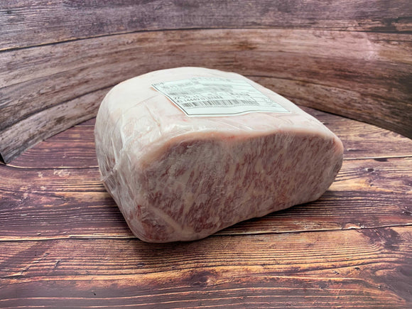 Miyazaki Wagyu A4 Striploin Full Block เนื้อมิยาซากิวากิว สตริปลอยน์ A4 ยกก้อน - The Foodworks 